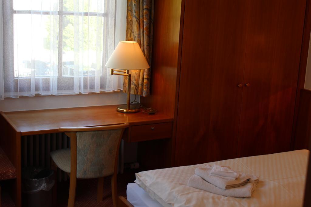 Hotel Seewirt Nonnenhorn Exterior foto